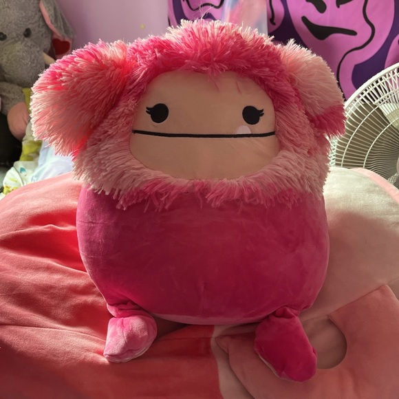 Hailey Bigfoot - Picture 1 of 1